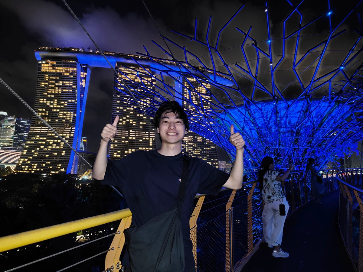 菅原海斗さんがシンガポール留学